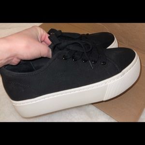 Never worn black platform sneakers